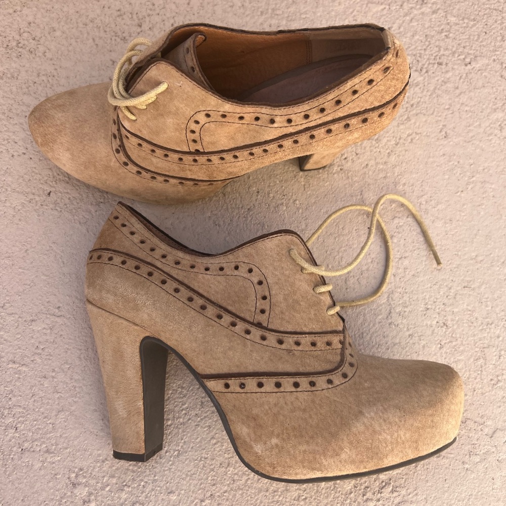 Miz Mooz Tan Booties
